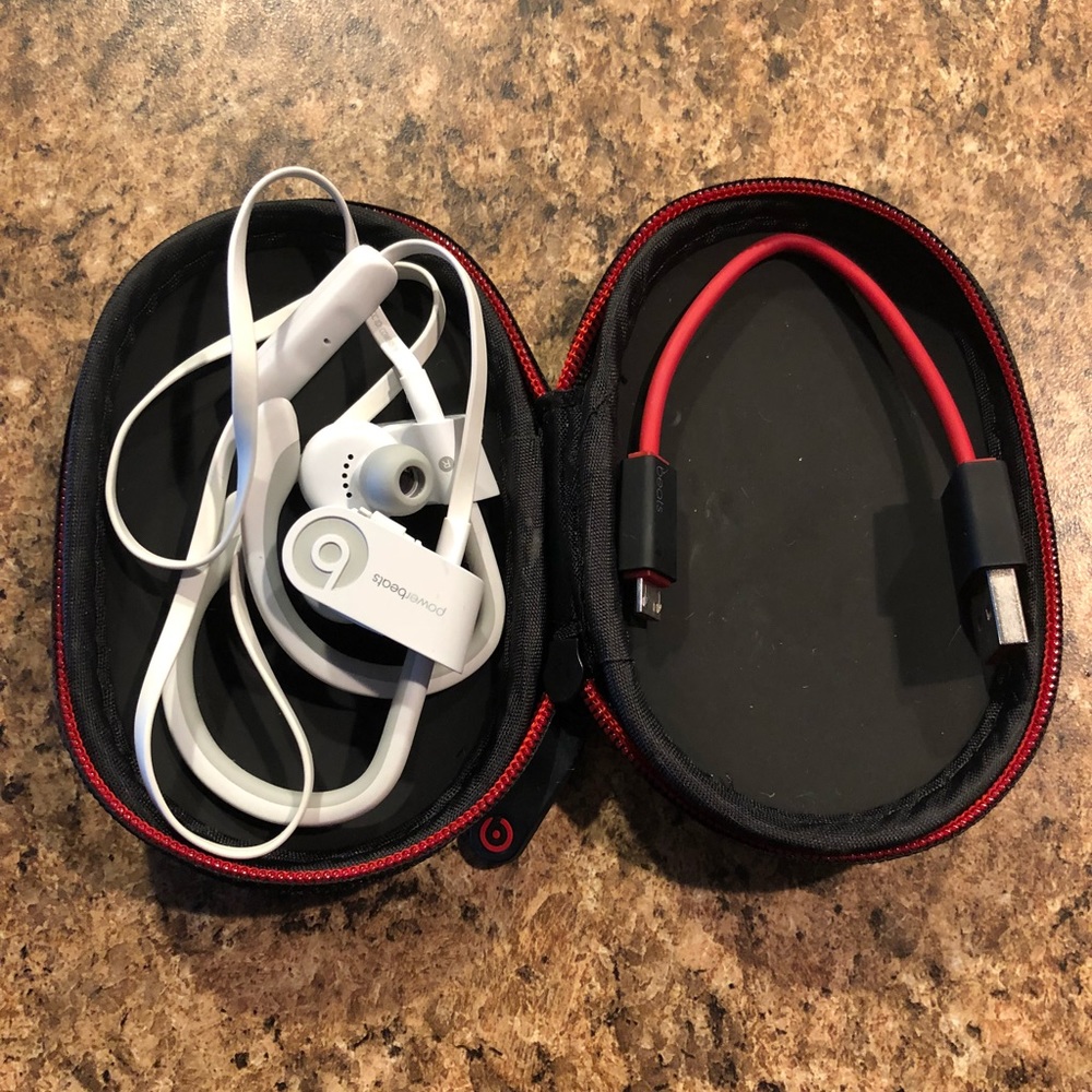 **SOLD** Beats by Dre Powerbeats 2 Wireless